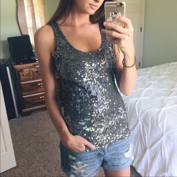 Y2K The Limited Sequin Tank - Picture 2 of 3